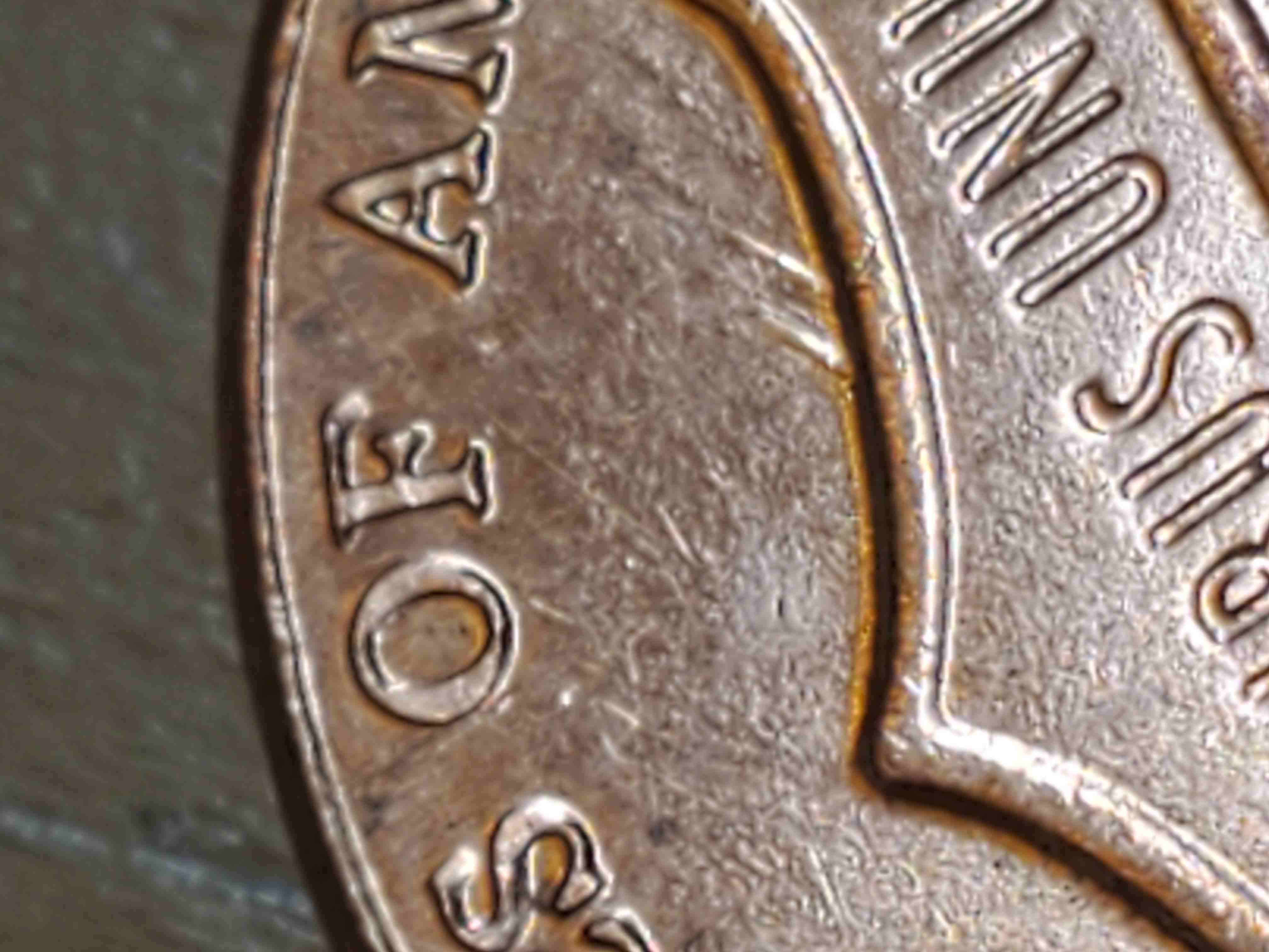 Are-These-Die-Cracks,-What-Are-They-Worth.-2000-And-2019-Cents