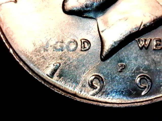 Post-A-Coin-Or-Medal-With-A-Die-Crack!