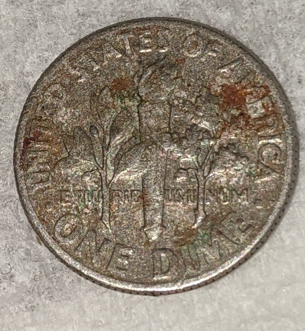 Is-This-Post-Mint-Damage-Or-Some-Sort-Of-Strike-Through-Or-Just-Pareidolia?-On-My-73-Roosevelt-Dime?