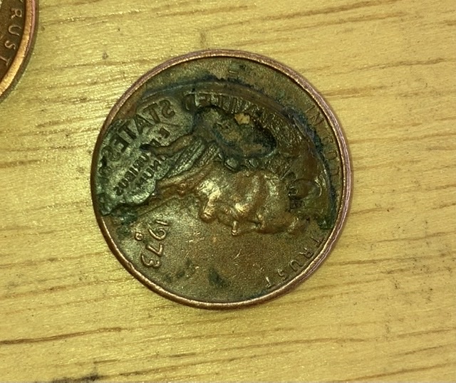 1973-D-Lincoln-One-Cent-Error-Coin-Or-Metal/Grease/Fillers-Stamped-On-Coin?