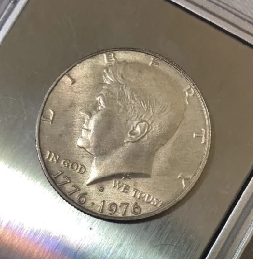 Question-About-Striations-On-The-1976-Kennedy-Half-Dollar.