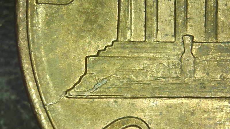1990-Penny-Doubled-On-Top-And-Bottom-Of-Memorial?-Help-🤷🏻‍♂️
