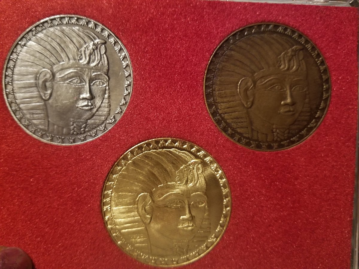 Egyptian-Medals-Or-Tokens-3-Differents-Types-Of-Metal