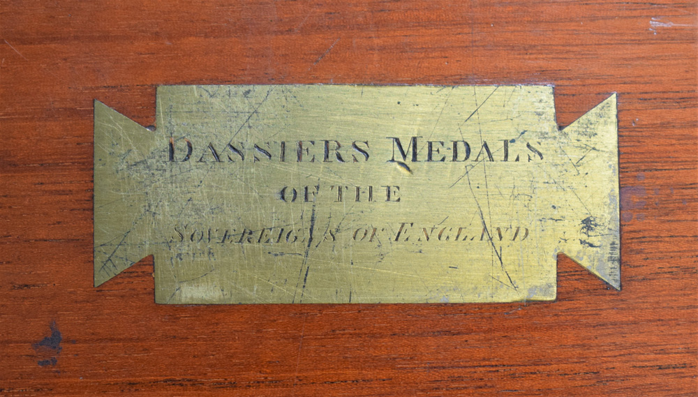 Dassier�s-Kings-And-Queens-Of-England-Medal-Sets.
