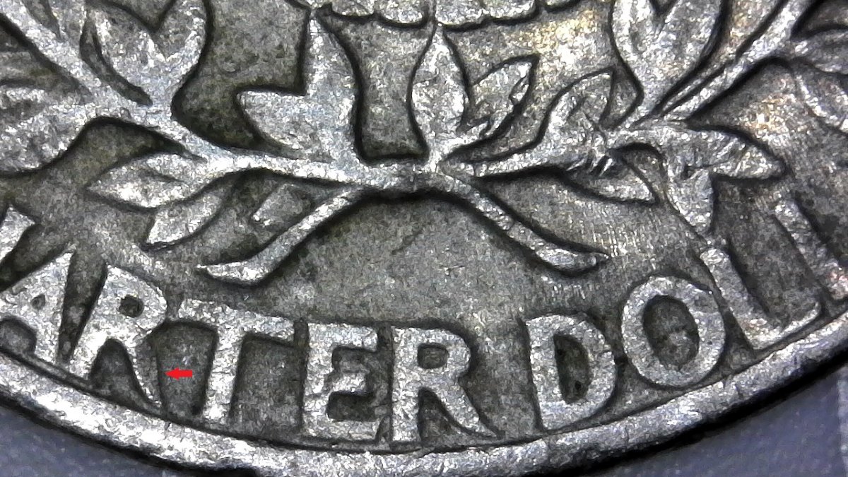 1972-Quarter-With-Triangle-In-The-Leaf
