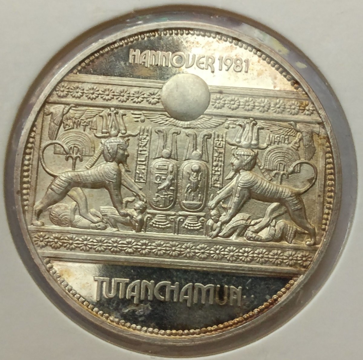 Trying-To-Find-More-Any-Info-On-A-Hannover-1981-Tutanchamun-Silver-Coin-Id:-Exhibition-Medal