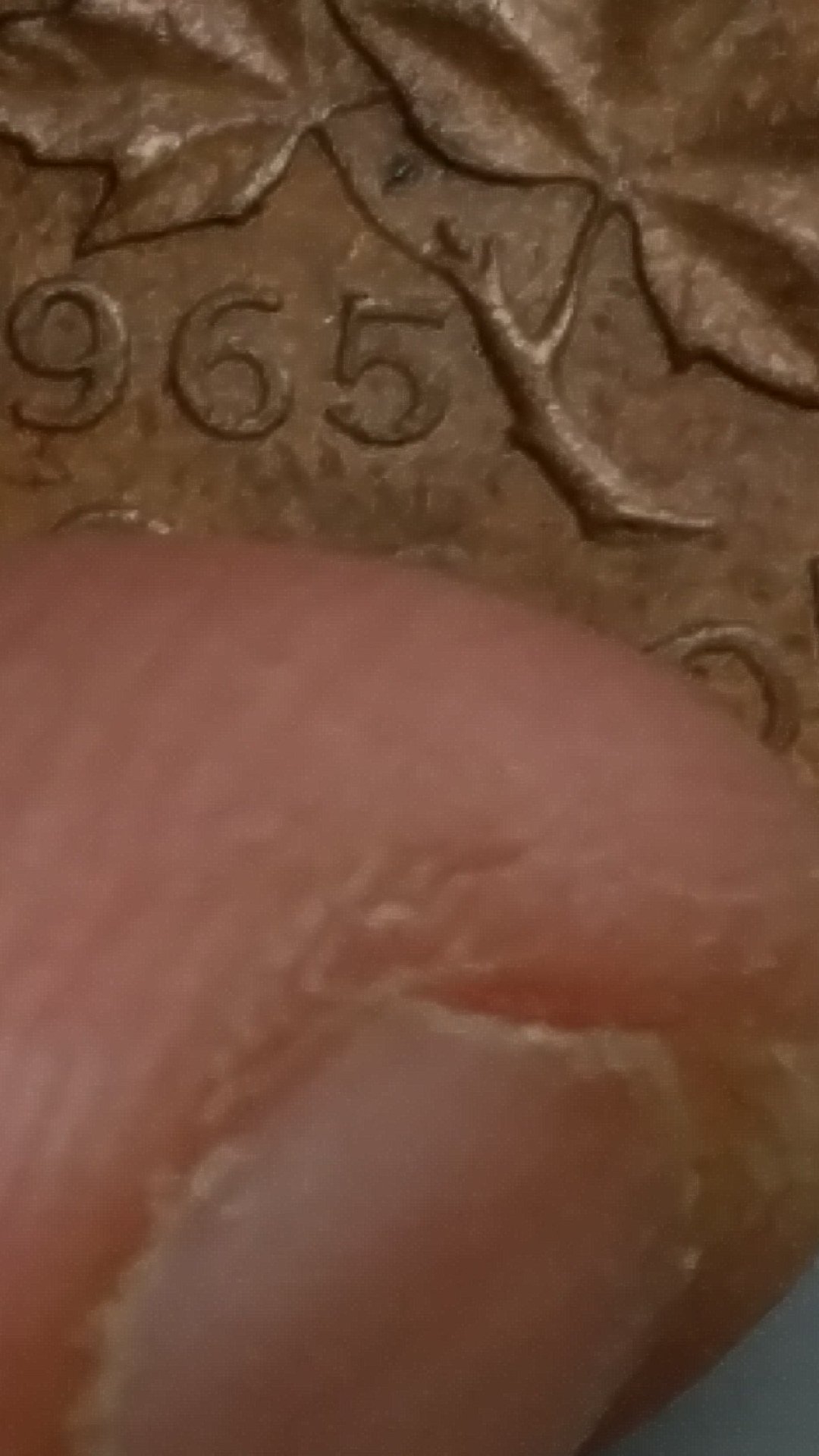 1965-Pointed-5-Penny,-Is-This-A-Small-Or-Large-Beads-Variety?