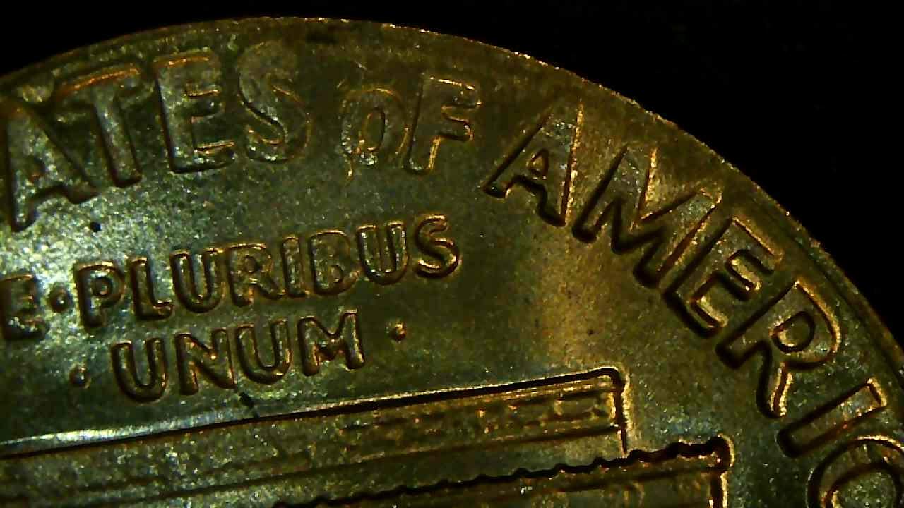 1972-D-Lincoln-Cent-With-Die-Deterioration?
