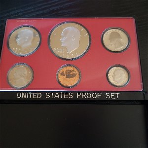 I-Got-A-Mint-Uncirculated-1978-Set-From-Amazon-But-The-Penny-Is-Messed-Up.