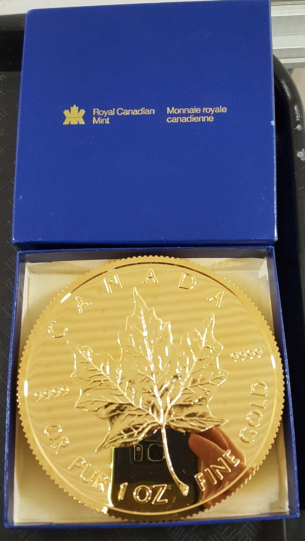 RCM-Gold-Maple-Leaf-Replica?