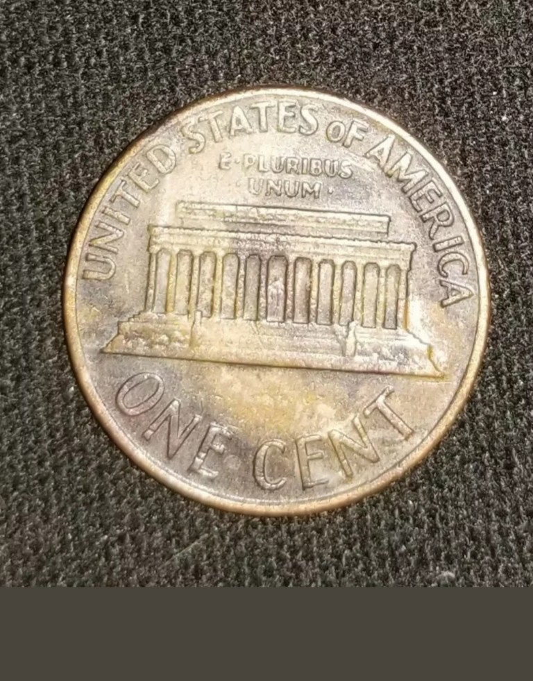1969-S-Lincoln-Cent.do-U-See-Any-Error-Or-Is-Normal-To-Be-Like-This.