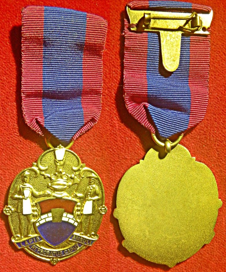 Masonic-Tokens,-Coins-And-Counter-Stamped-Pennies