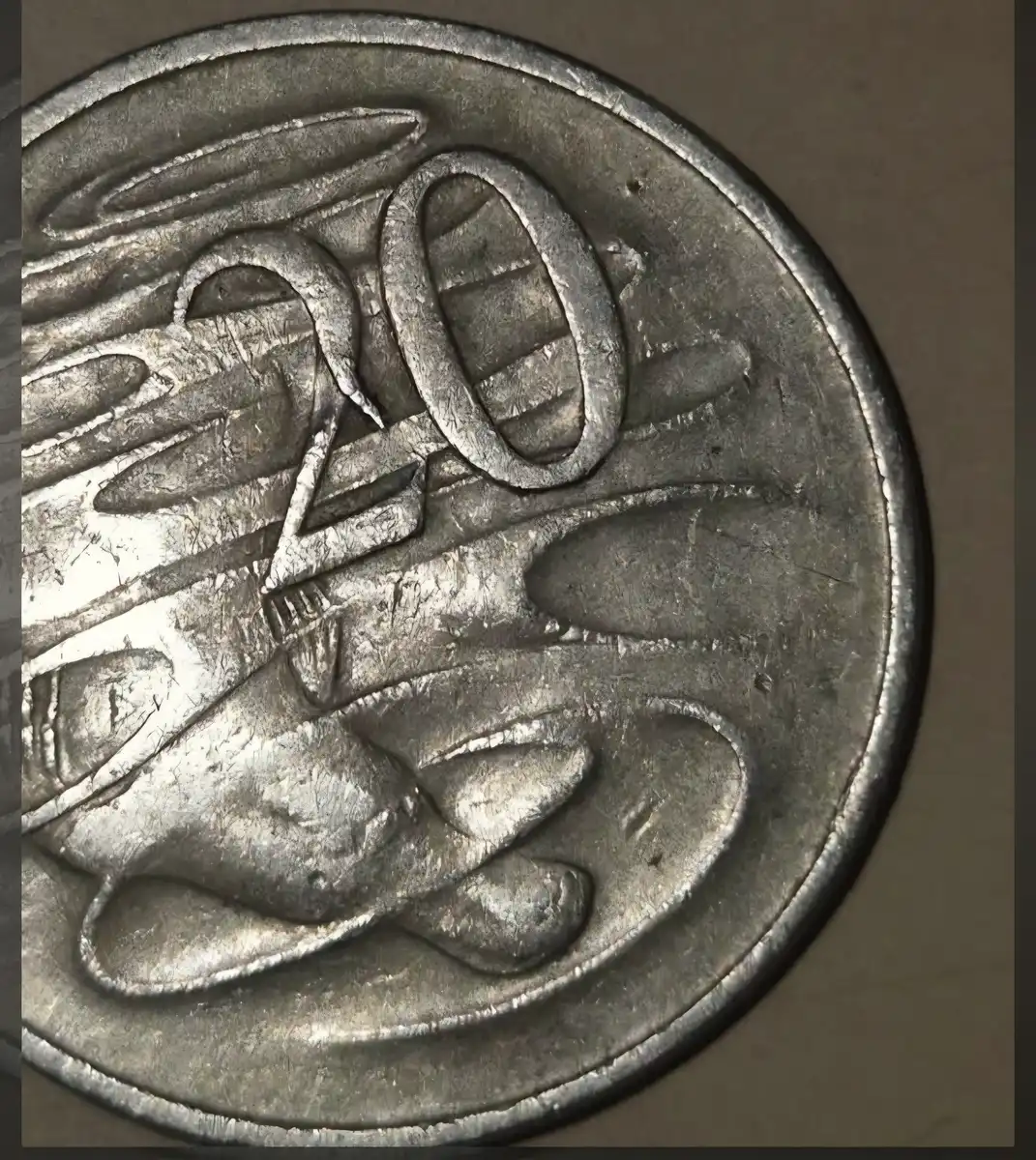 Australian-20-Cent-Is-It-An-Error-Or-PMD