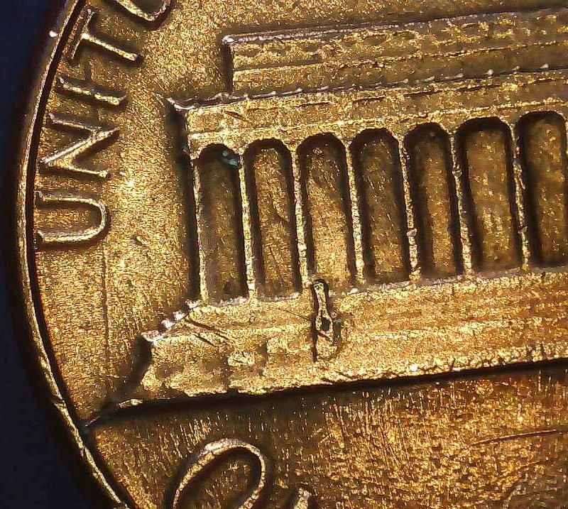 1983-P-Spikehead-W-Two-Die-Cracks