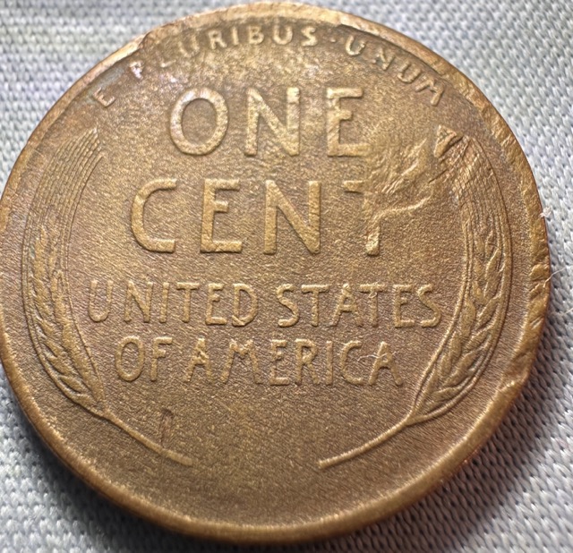 1909-Lincoln-Cent-PMD-Or-Maybe-Lam?