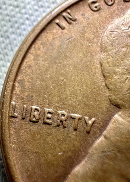 1957-D-Lincoln-Wheat-Cent,-Spike-Head-And-Die-Chip