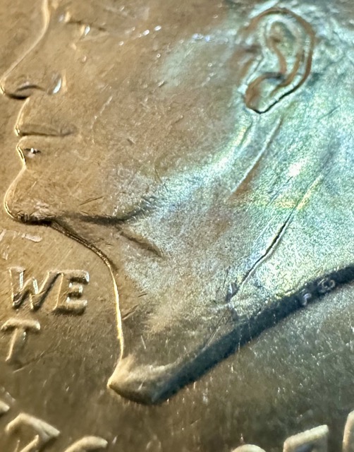 1976-Eisenhower-Dollar-Die-Crack?