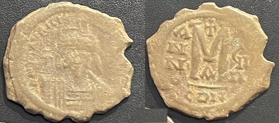 Can-You-Please-Help-Me-With-The-Attribution-Of-This-Byzantine-Follis