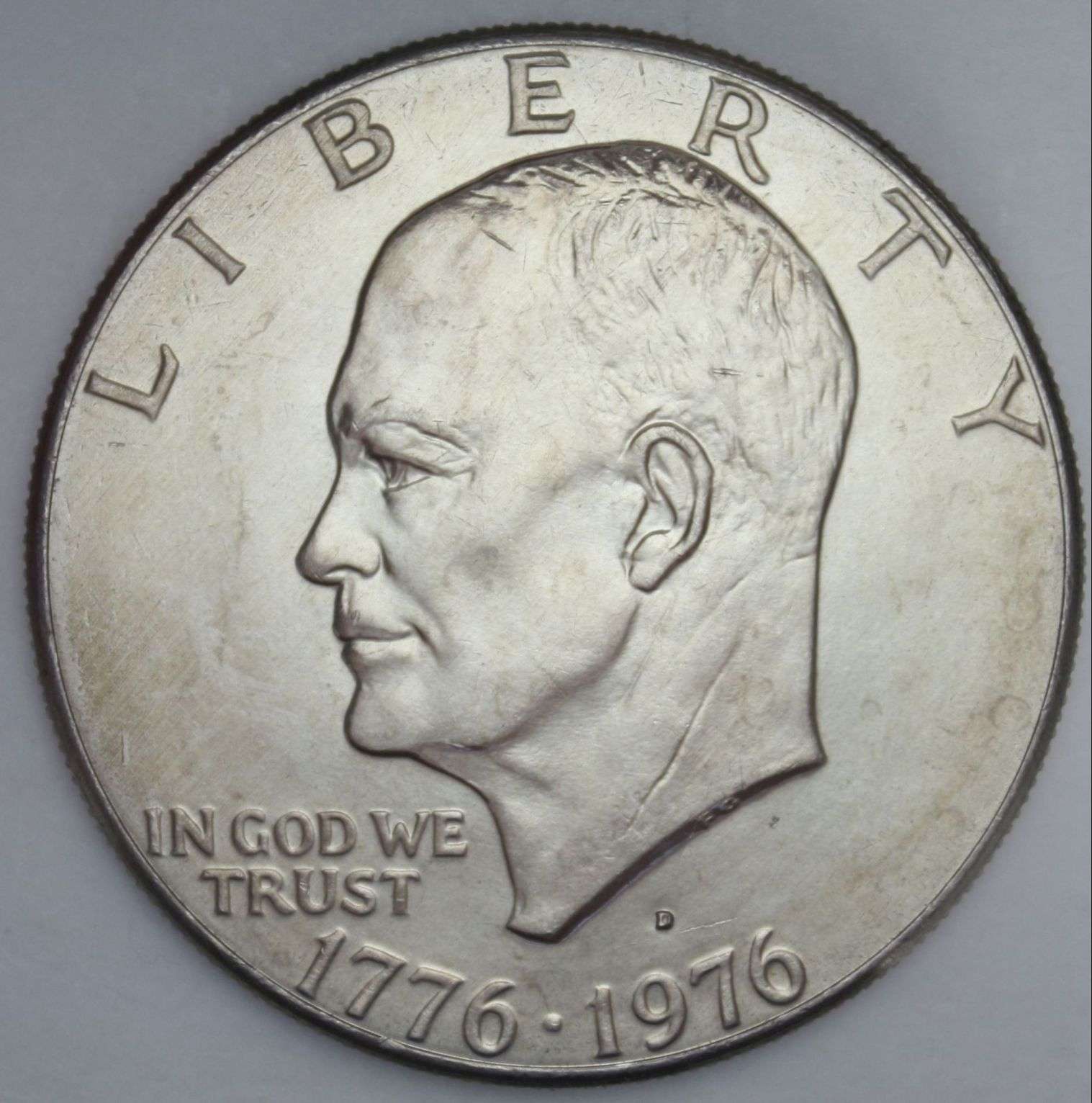 Bicentennial-Eisenhower-Dollar-Error/Variety?