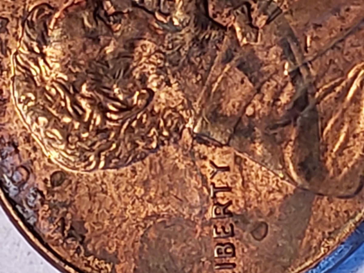2008-Lincoln-Cent-What-Error-Is-This?-Any-Value?