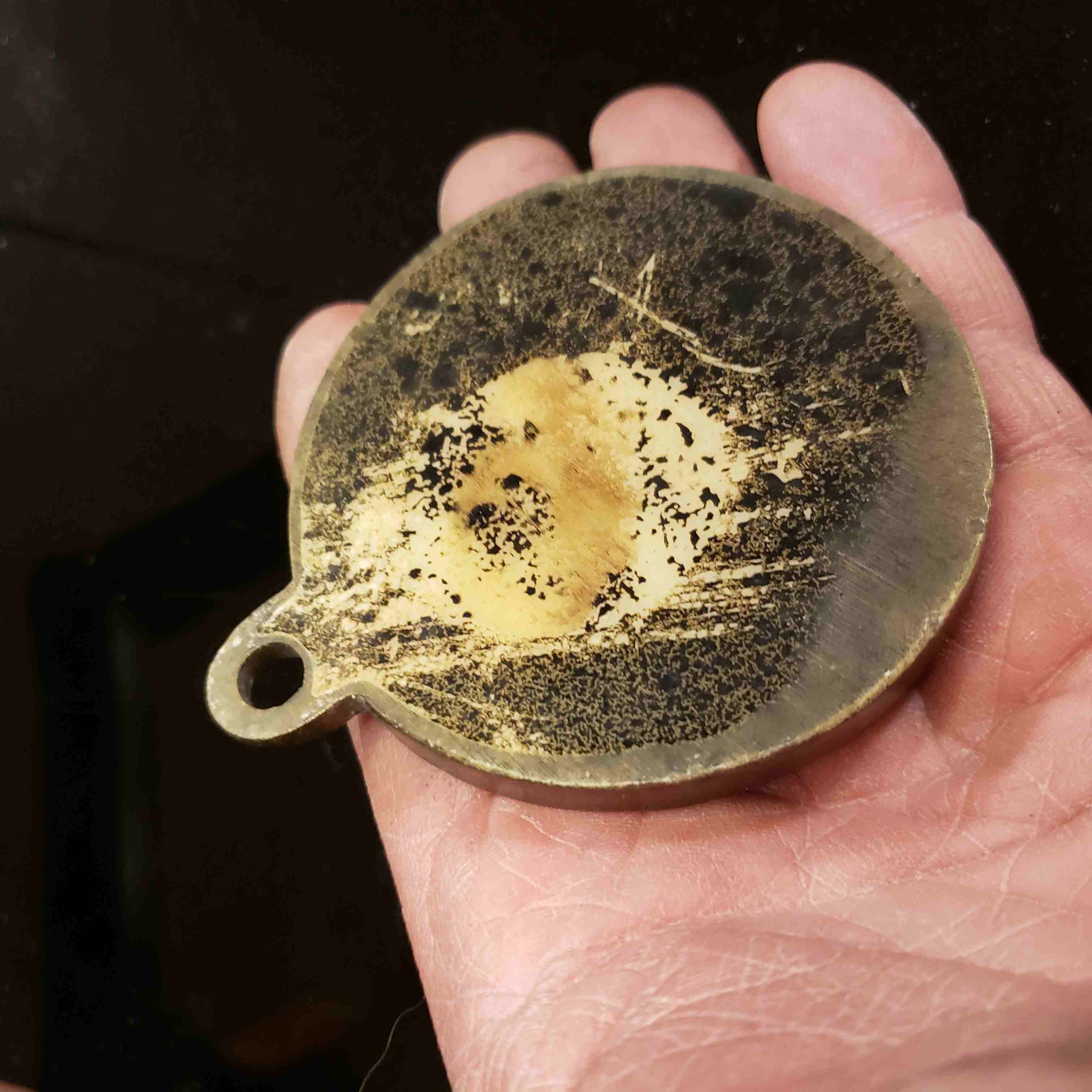 Does-Construction-Of--This-Medal-Have-A-Specific-Name?