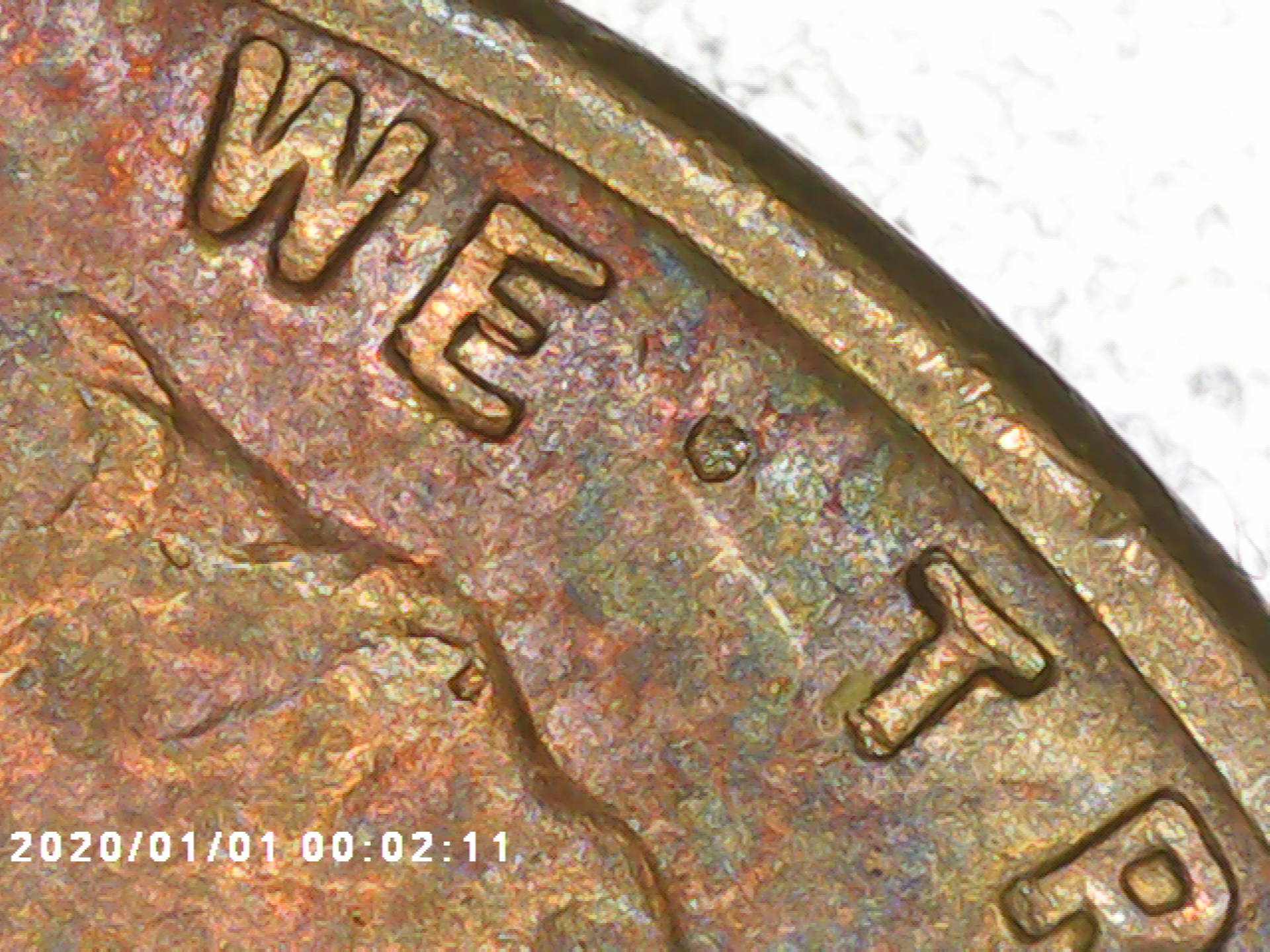 Is-This-A-Dot-Between-We-And-Trust-On-A-1951-D-Penny-?