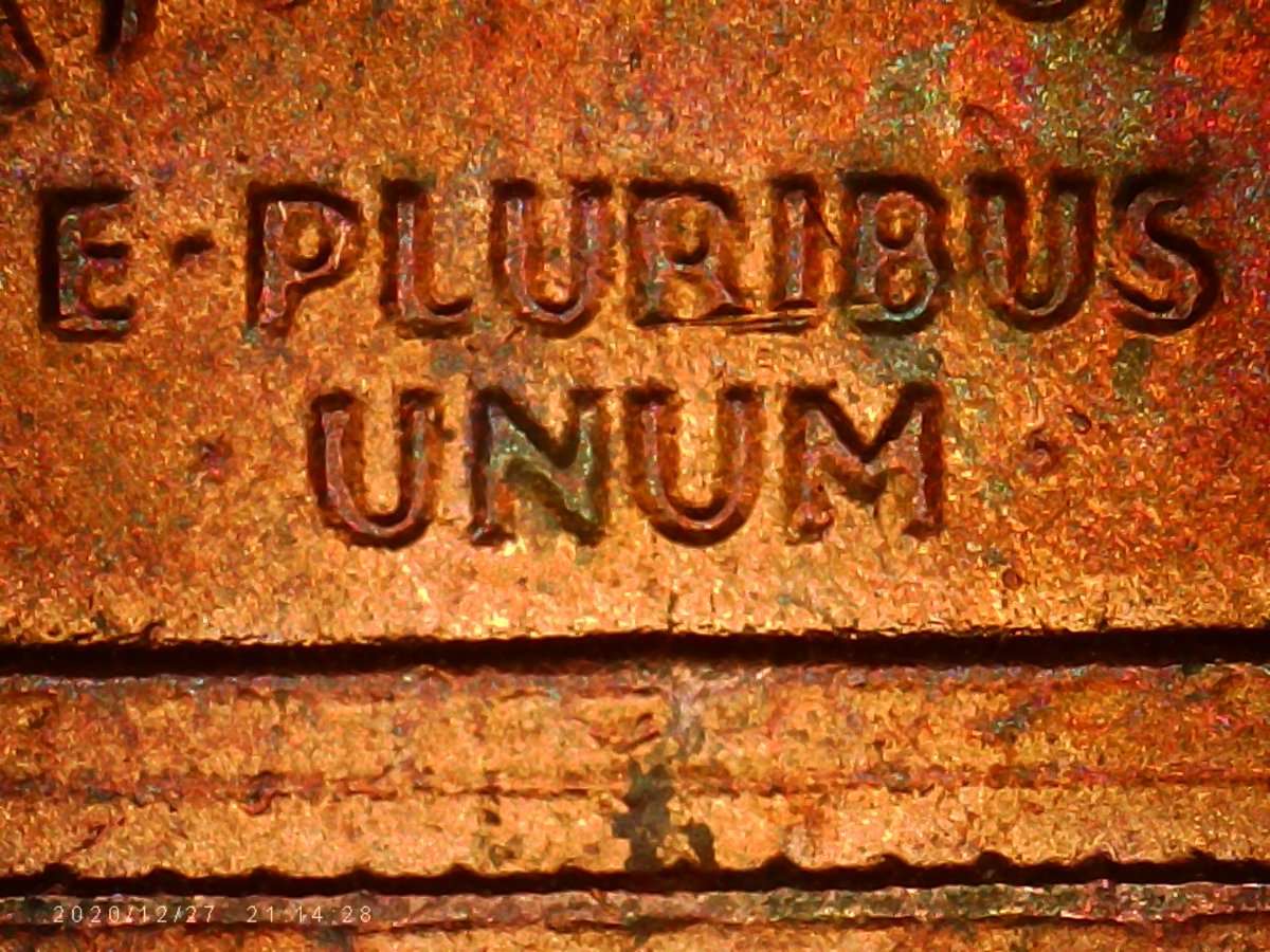 This-Is-New-Pics.for-The-1992-L-S-C.-And-The-1982-Small-Date-Zinc-Penny.
