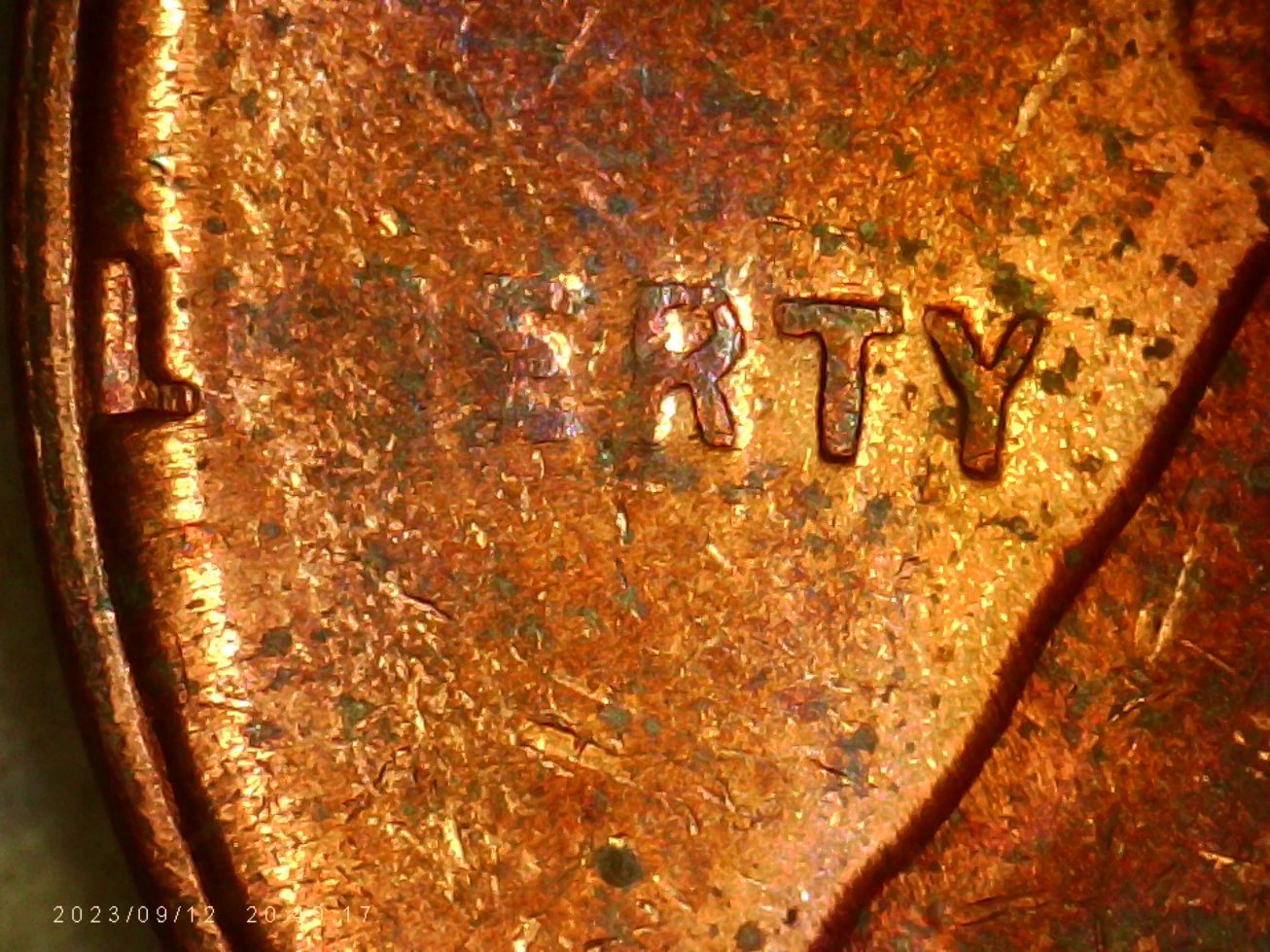 1946-LWC----Is-This-PMD?-Or-Grease-Filled-Die?-Or-Something-Else?-Thanks-Bent.