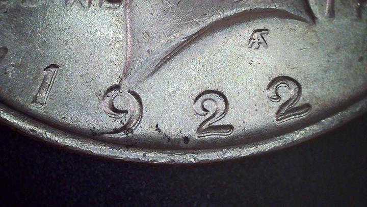 1922-P-Peace-Silver-Dollar:--Doubled-Die-Date-Or-Machine-Doubled?--Tia!