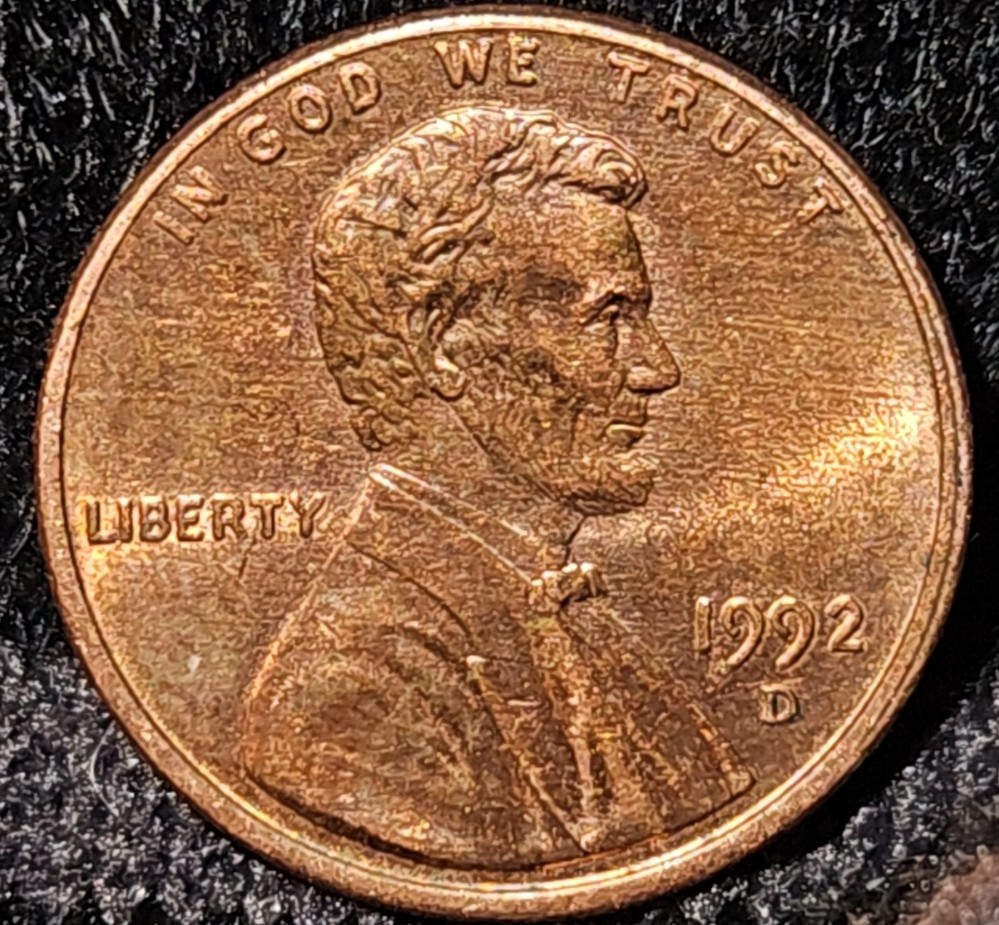 1992-Closed-Am-Is-This-Closed-?-Extreme-Closeup