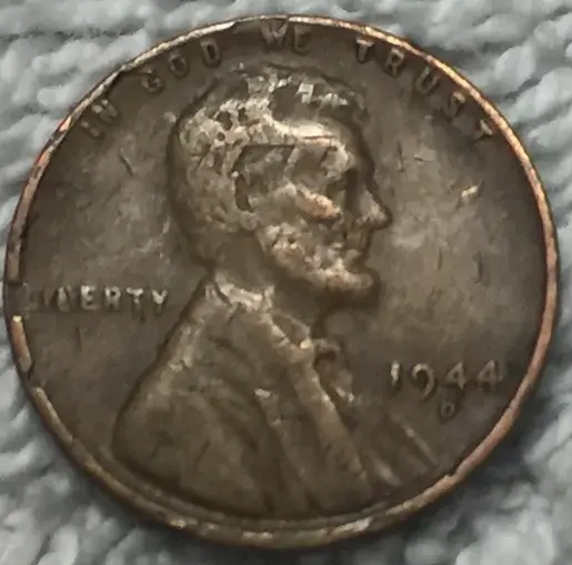 What's-Up-With-The-Rim-On-This-1944-D-Circulated-Penny?