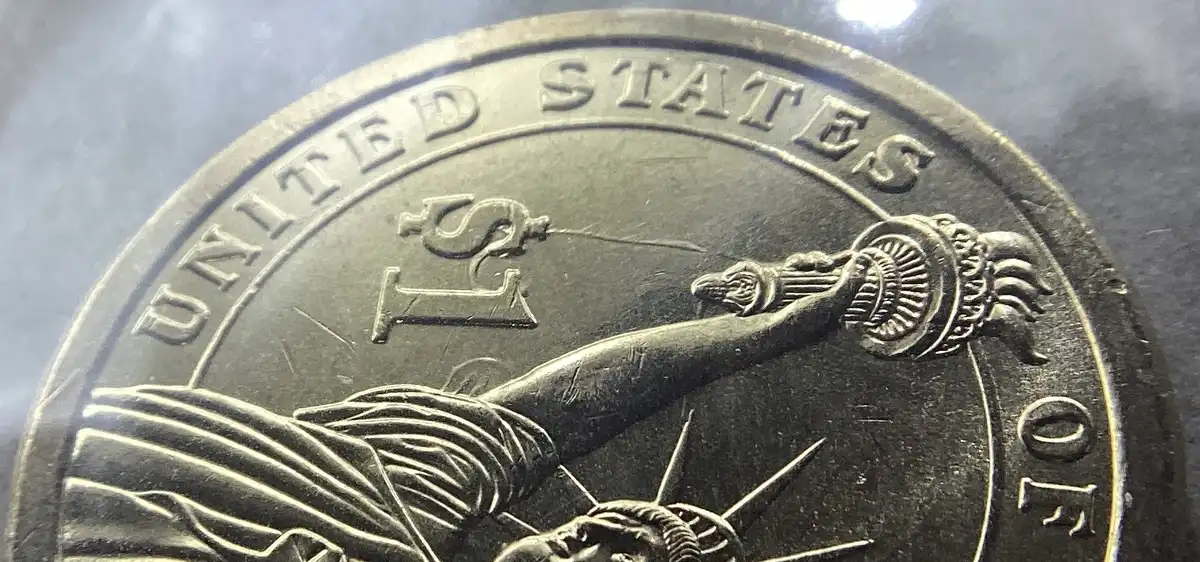2007-P-Washington-Dollar-With-Strong-Die-Clash.