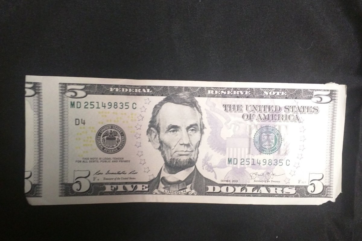 2013-Series-$5-Miscut-Note-Error