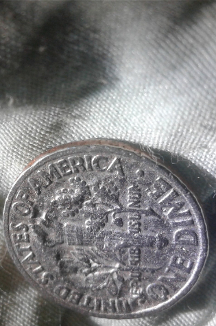 Is-This-Damage-From-The-Philadelphia-Mint-Or-Afterwards?-1981-P-Dime