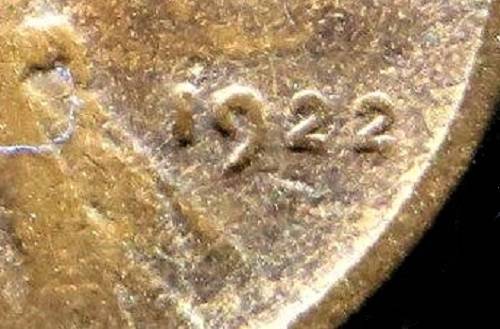 1922-Lincoln-Cent.--Maybe-'No-D'.--Bad-Shape.--Stained?