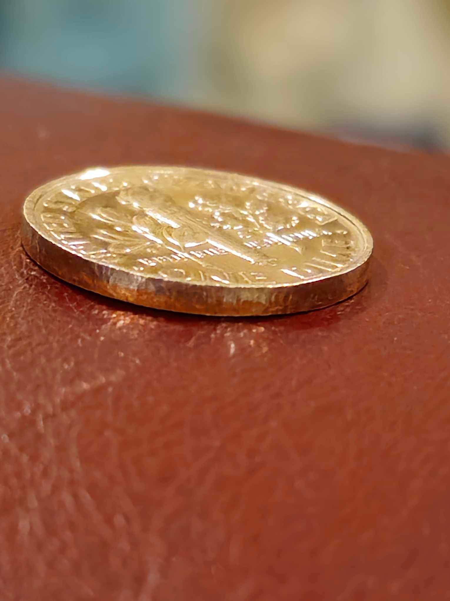 2000-D-Dime-Rounded-Edge-And-Smaller