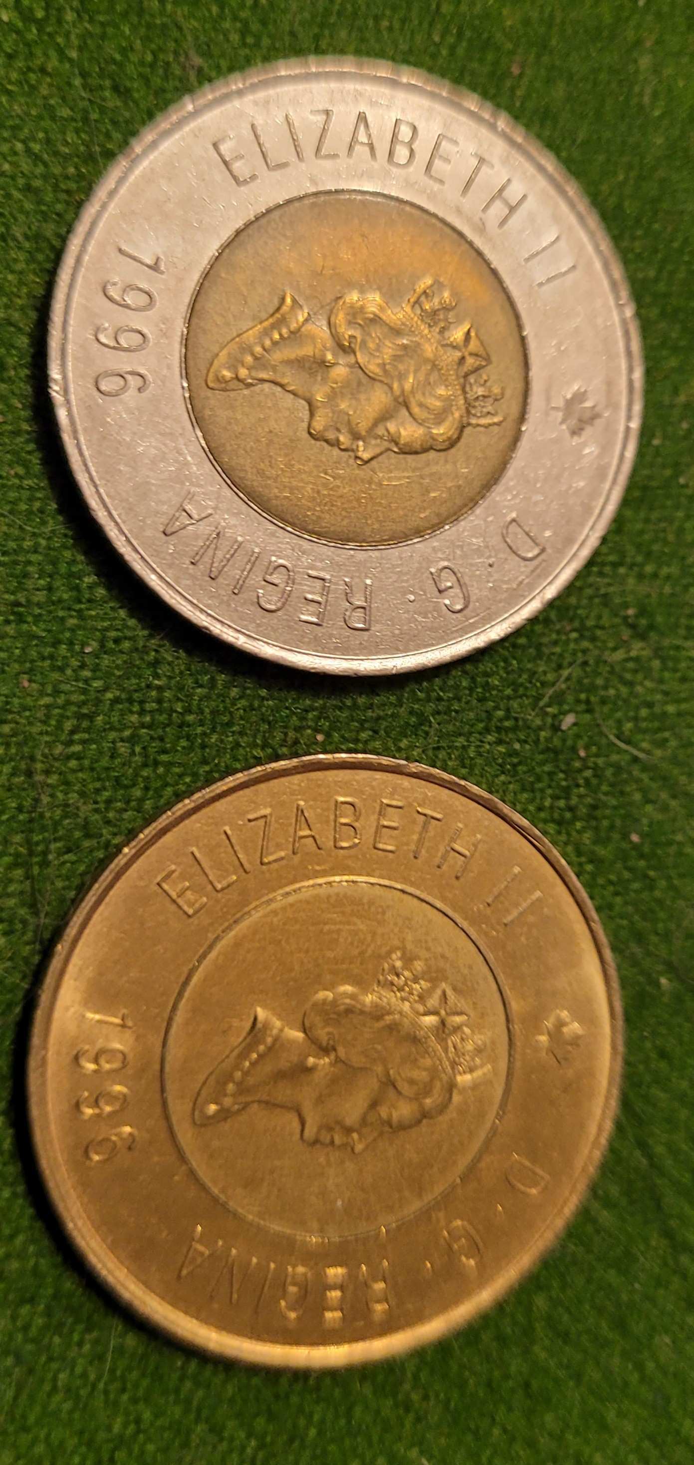 Recently-Bought-This-Toonie,-Can-Someone-Tell-Me-What-I-Have?