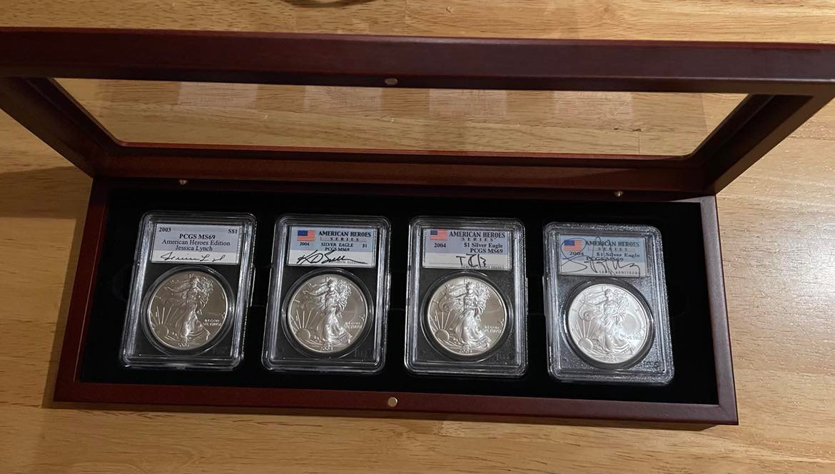 Latest-Thrift-Store-Find---Lighthouse-Display-Case-For-Slabs