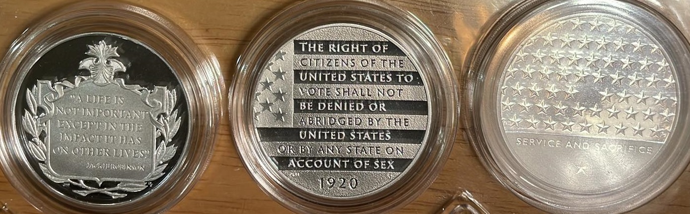 US-Mint-Issue-Dollar-Sized-Silver-Medals