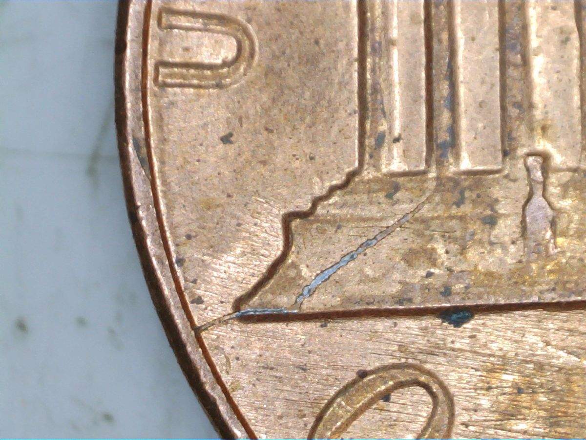 Post-A-Coin-Or-Medal-With-A-Die-Crack!