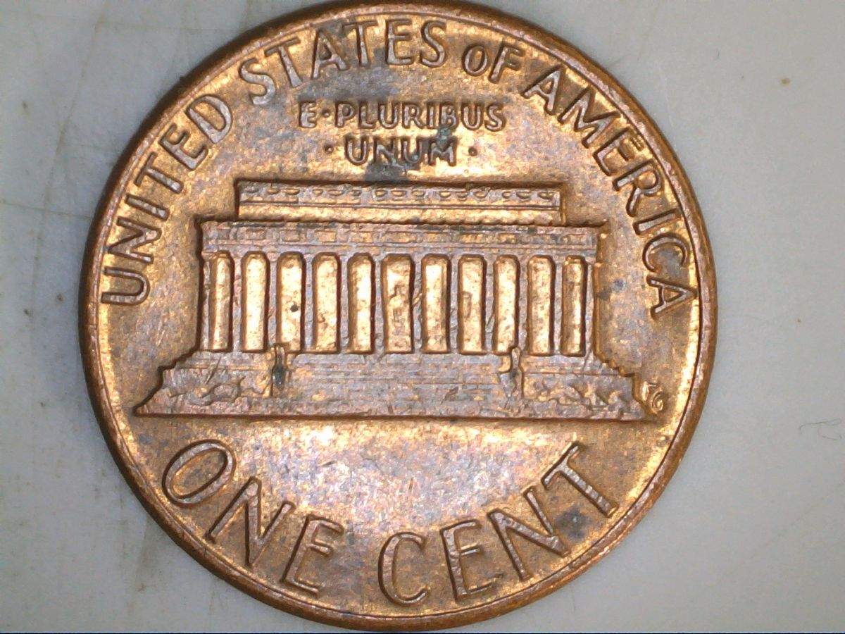 Post-A-Coin-Or-Medal-With-A-Die-Crack!