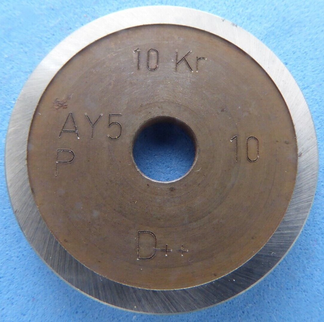 Anyone-Have-Any-Idea-What-These-Are?