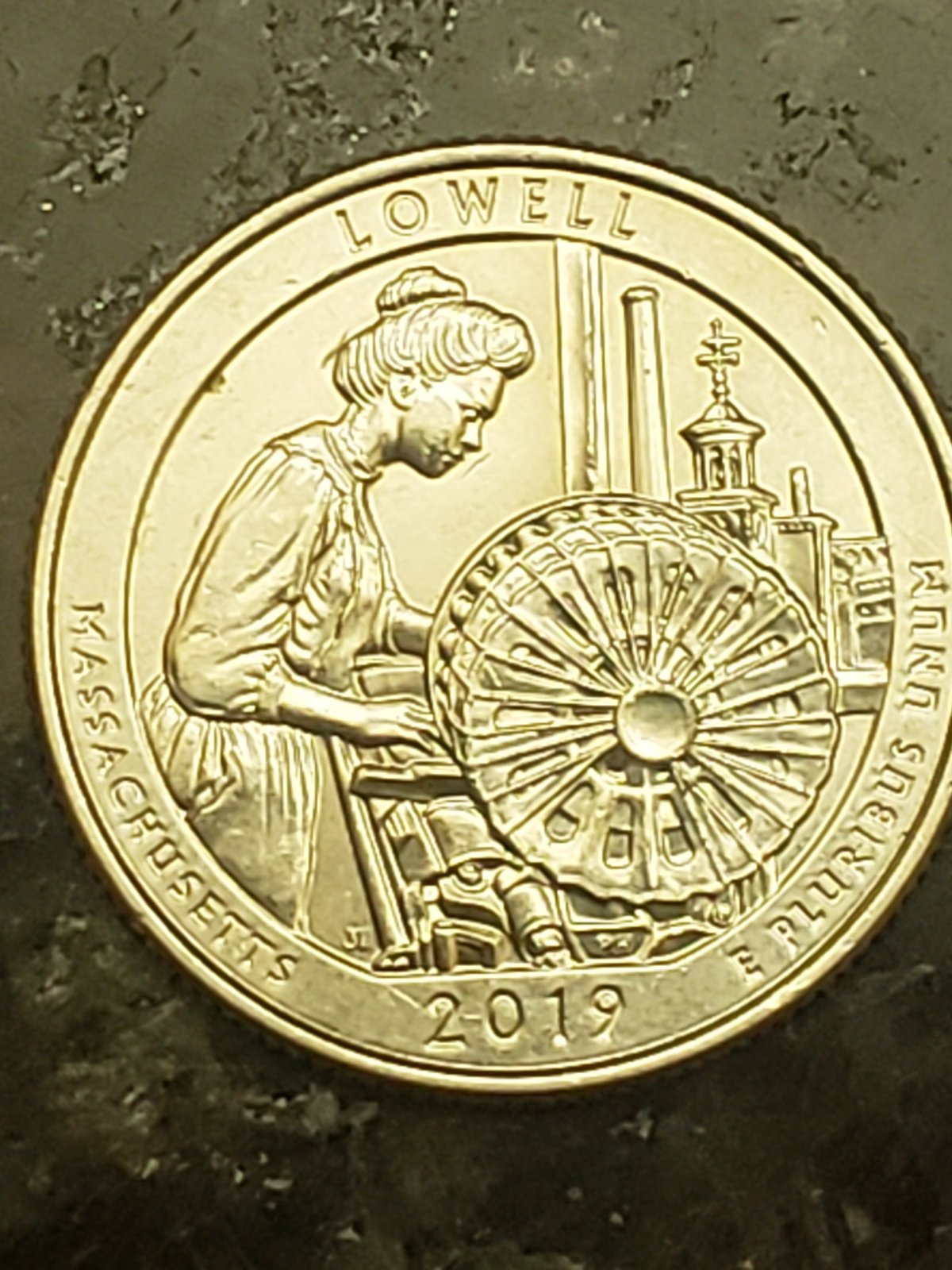 2005-Minnesota-State-Quarter-Error-Or-PMD?-And-2019-W-Lowell-Quarter