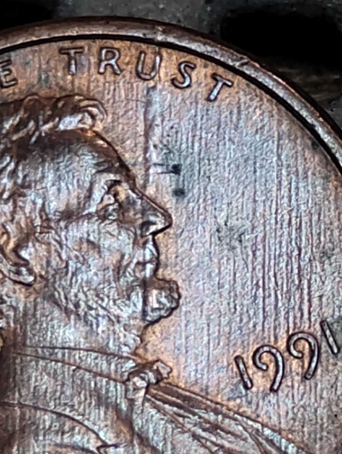 Need-Some-Education-On-My-1991-Lincoln-Memorial-Cent,-Is-It-Zinc-Rot,-Lamination,-Finger-Feeder?