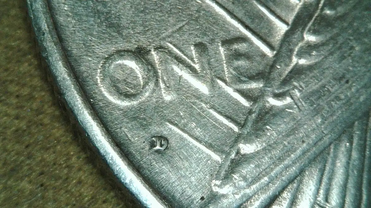 1934---D-Peace-Dollar-Mark