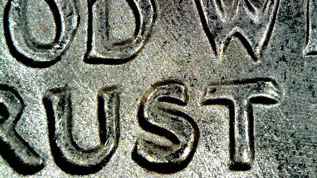 Bicentennial-Eisenhower-Misshapen-Letters-In-The-Motto,-Is-This-Common?