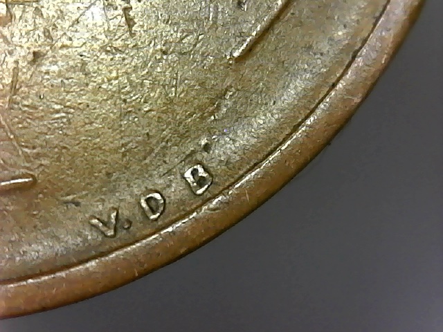 1909-VDB-LWC-Dot-Only-After-The-V