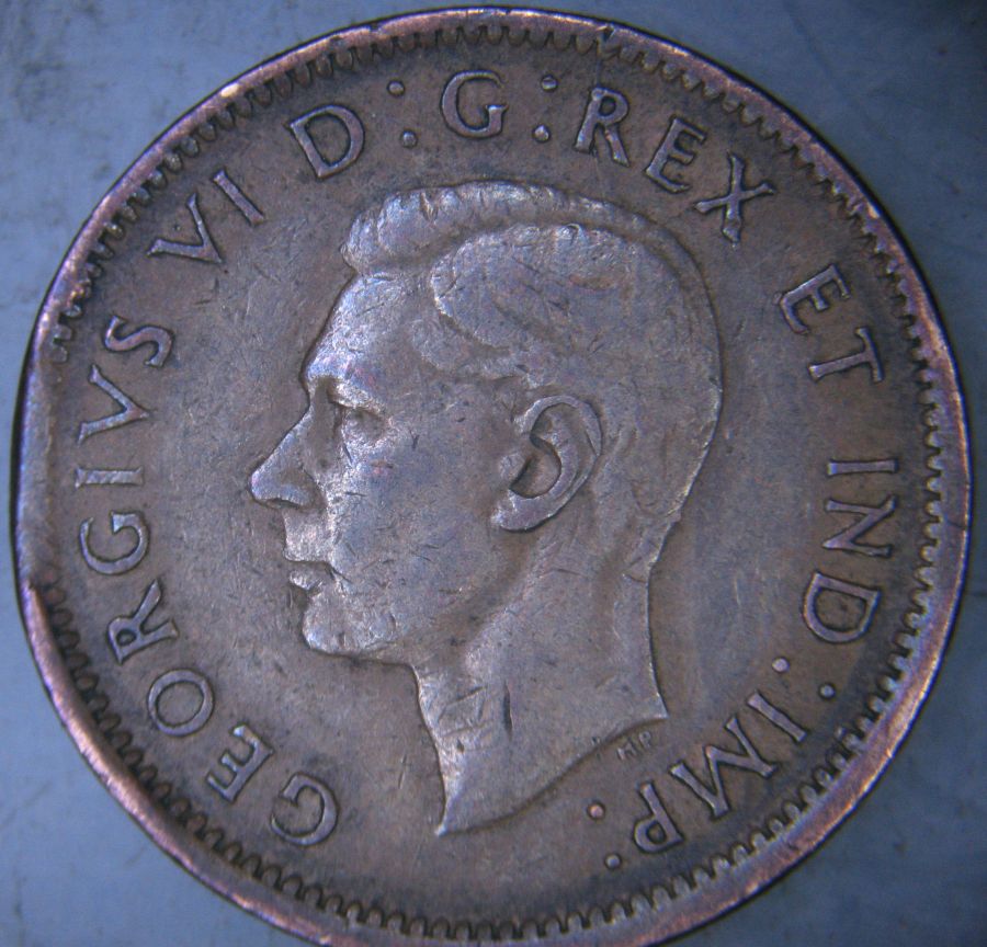 Optimistic-Bank-Bag-Of-Mixed-Canadian-And-USA-Pennies