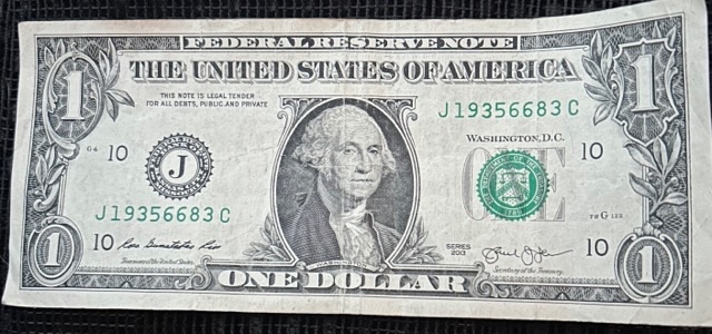2013-Series-1-Dollar-Bill.-Black-Dots-On-Seal