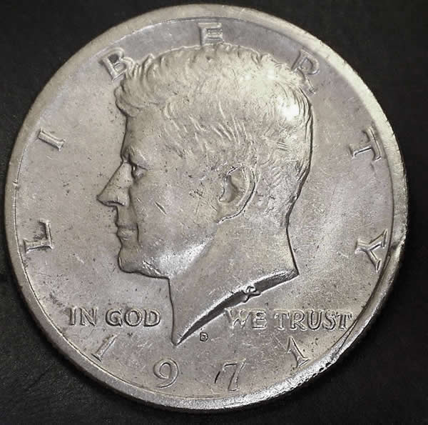 1971-D-Kennedy-Half-With-Quite-A-Large-Rim-Cud
